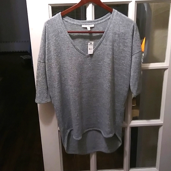 NWT Express One Eleven Tee - Picture 2 of 3